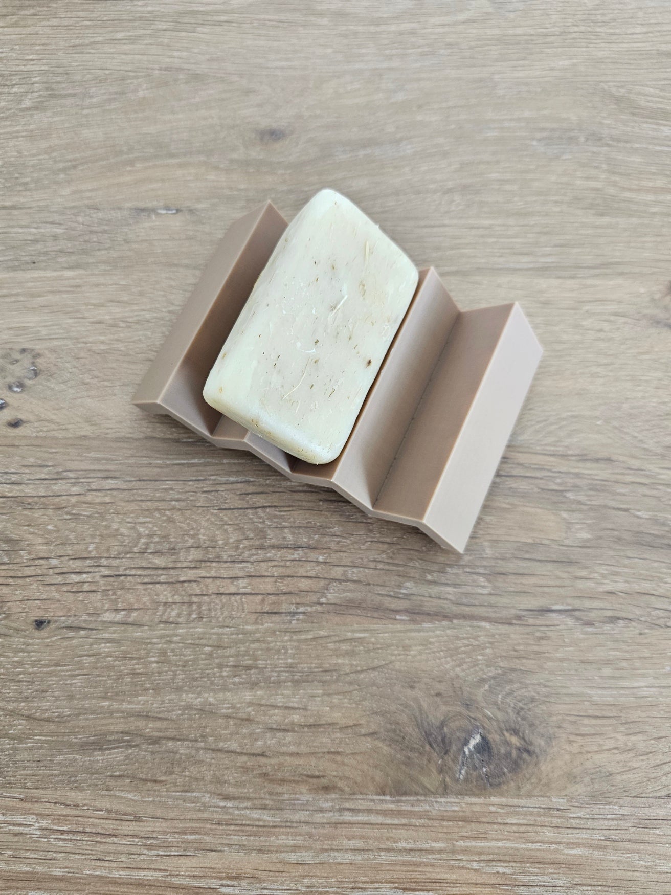 LIGHTNING soap dish